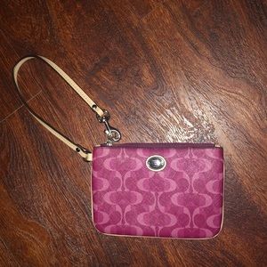 Pink/cream coach clutch wristlet